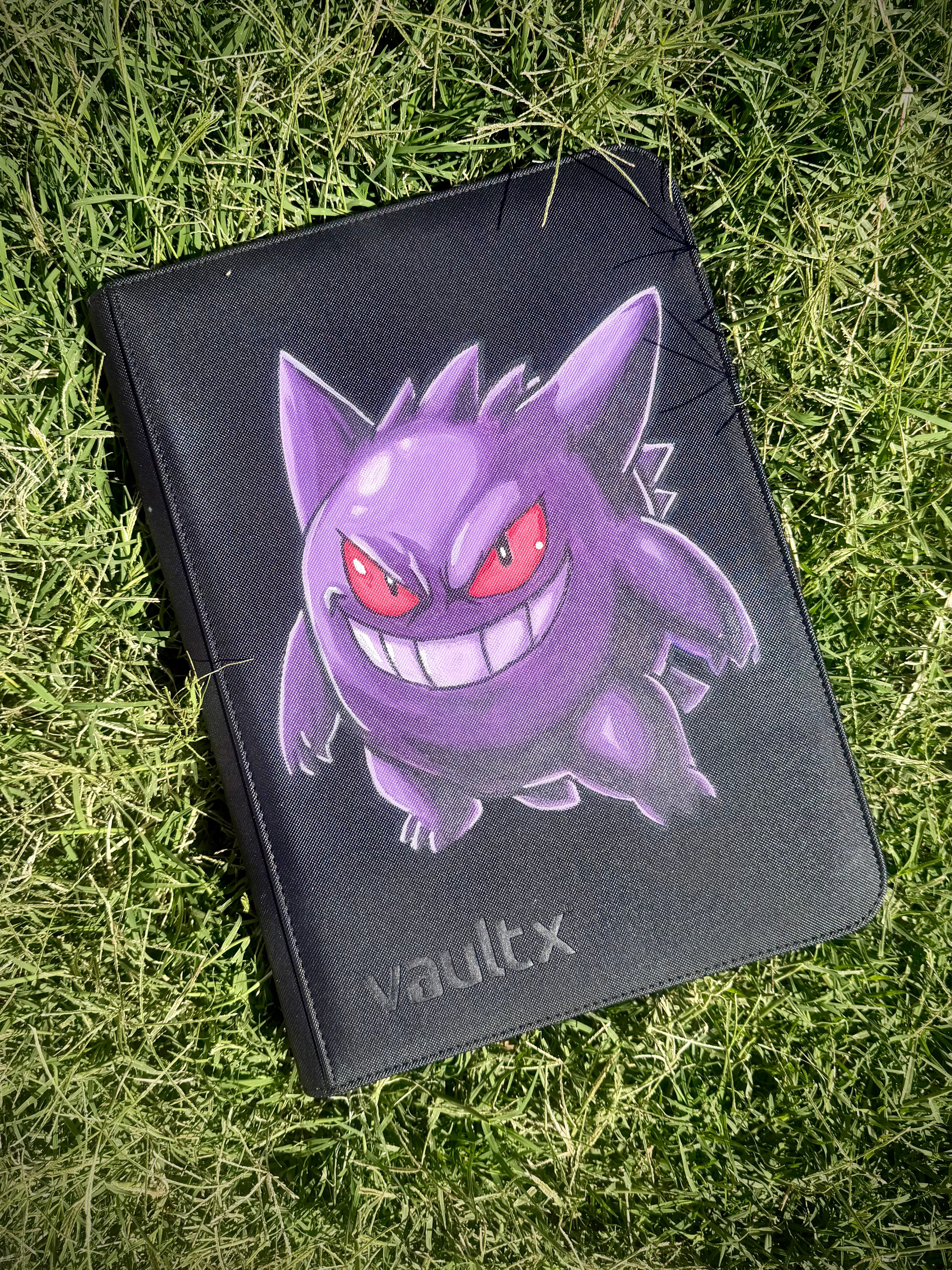 Gengar Vault 9 Pocket Trading Card Zip Binder