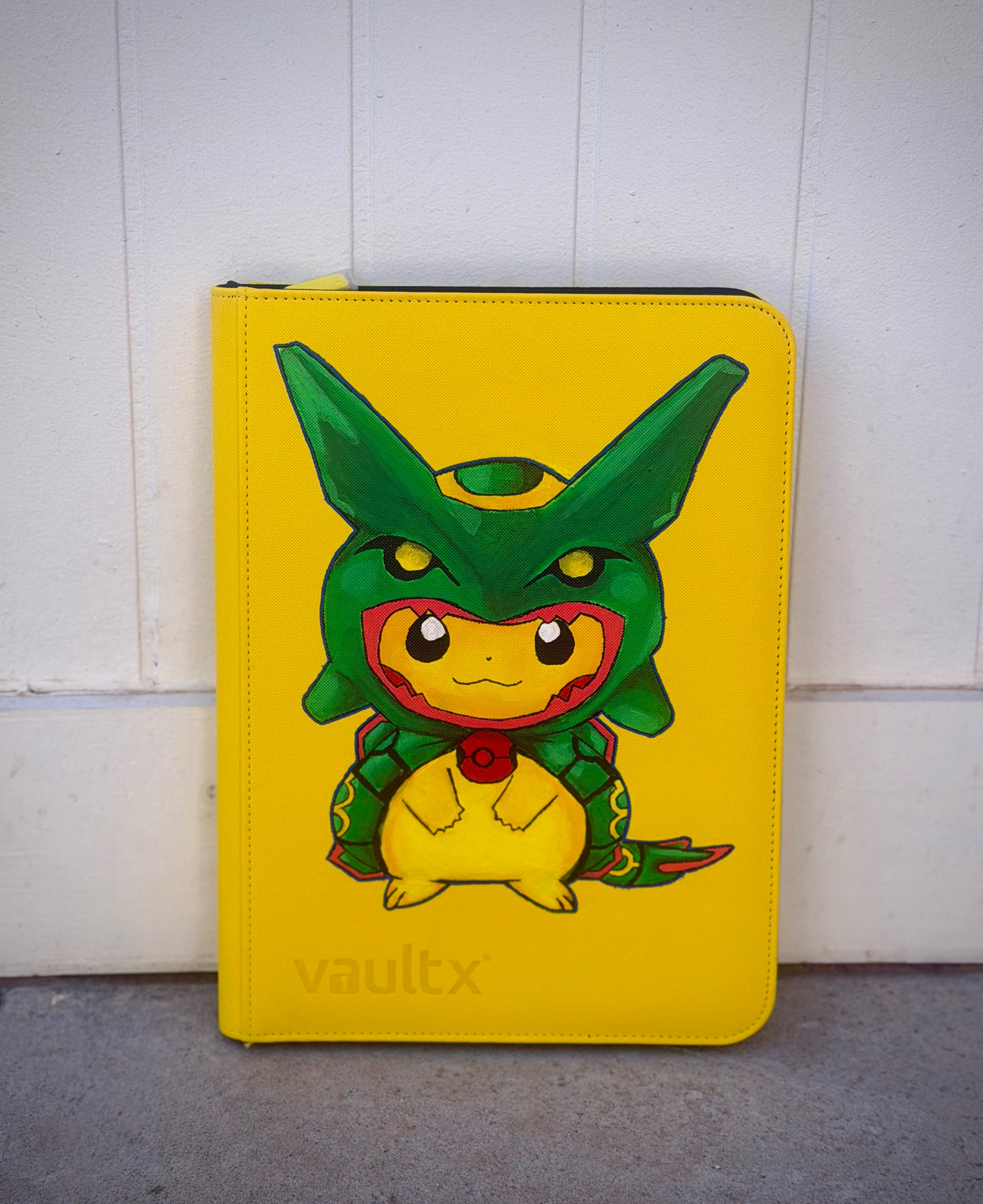Poncho Pikachu Vault 9 Pocket Trading Card Zip Binder